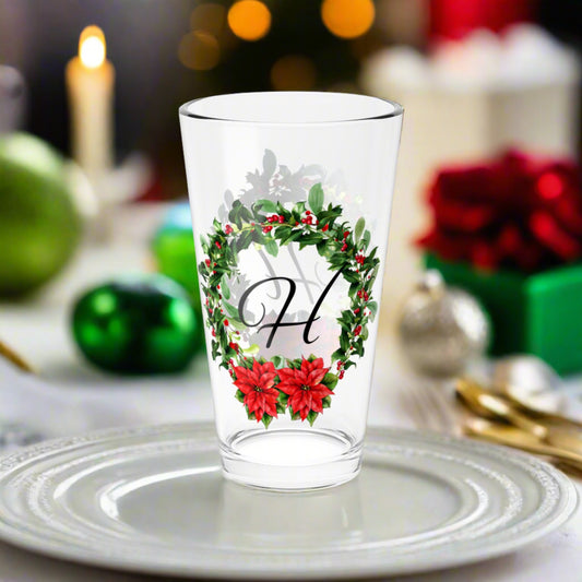 Christmas Wreath Glass "H"