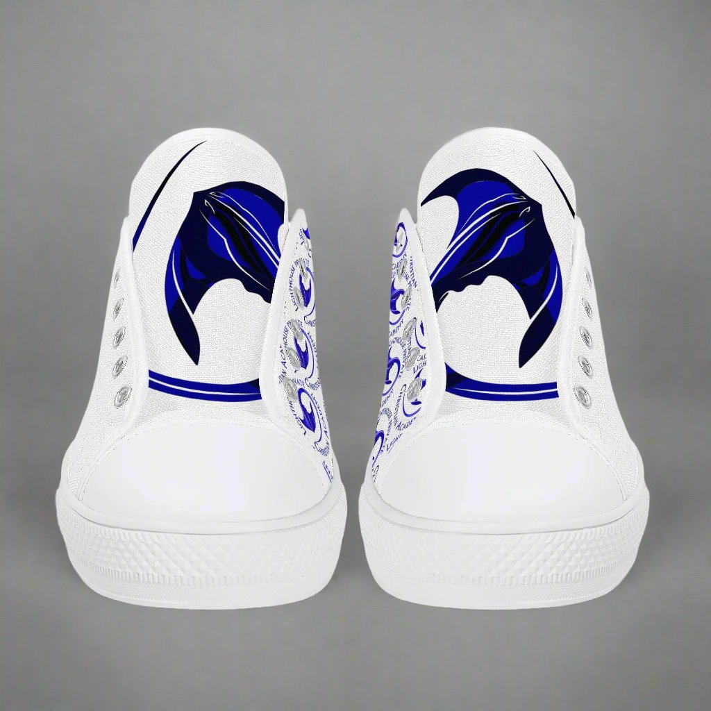 Womens Low Top Canvas Shoes - Stingrays